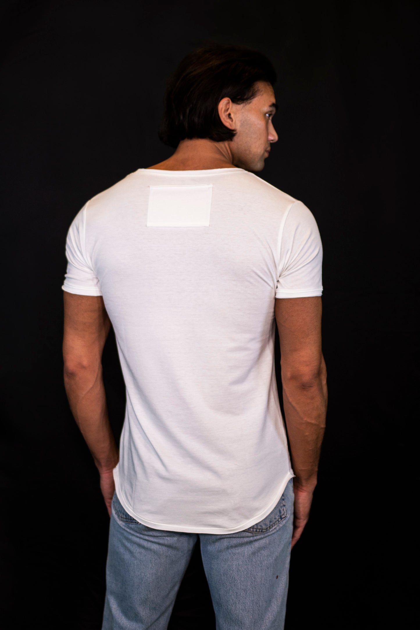 White Scoop-Neck Fitted Short Sleeve T-Shirt